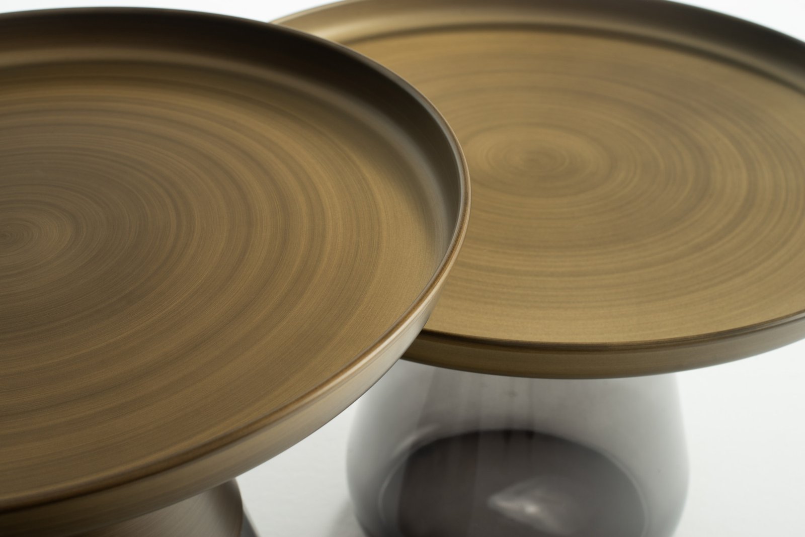 AMBER BRASS Table Thumbnail